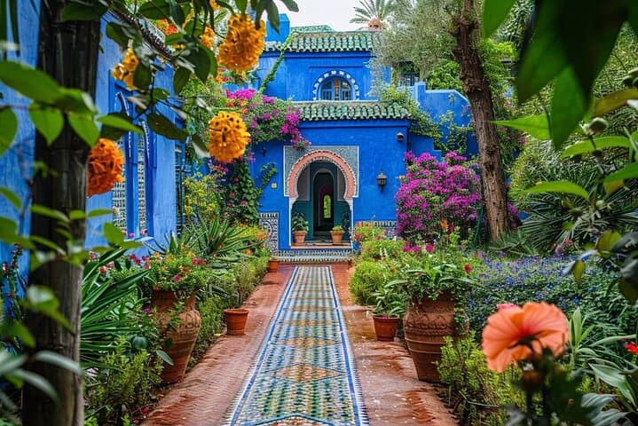 Private Luxury Marrakech Day Trip with Camel Ride from Casablanca