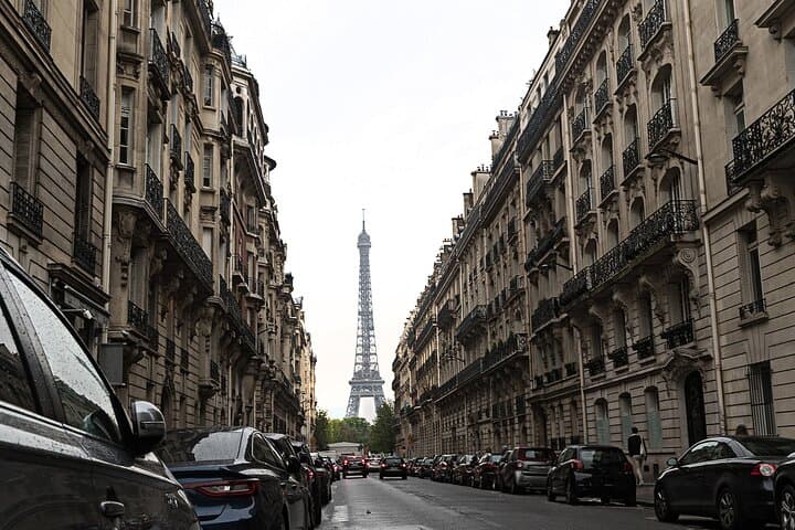 Paris Half Day Private Sightseeing Tour with a Driver