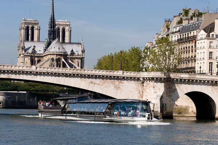 Paris Big Bus Hop-on Hop-off and Seine River Cruise