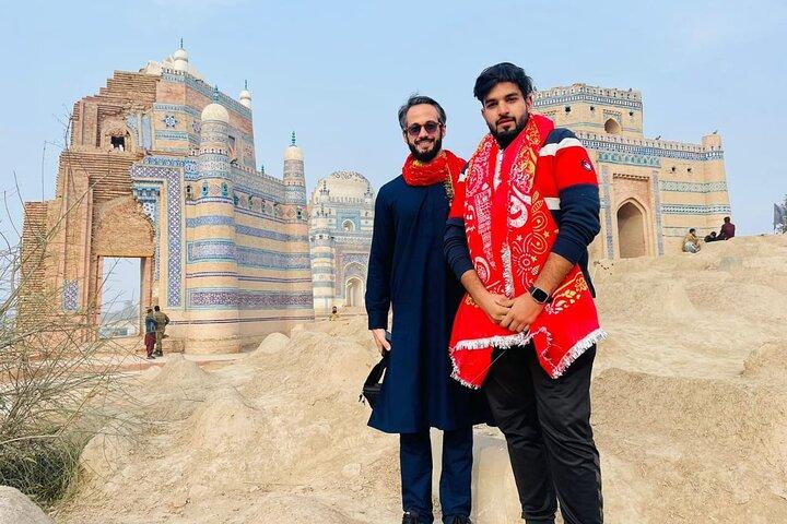 3-Day Tour Of Multan, Bahawalpur, Uch Sharif And Derawar Fort