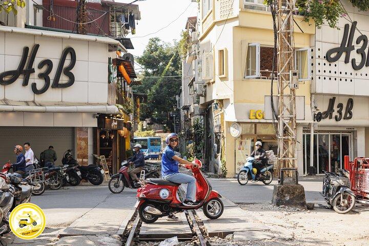 Hanoi Countryside Half-day Vespa Tour: Bat Trang Ceramic Village