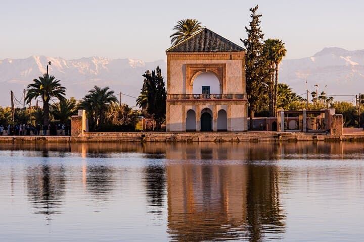 Marrakech Medina Self-Guided Walking Tour Experience
