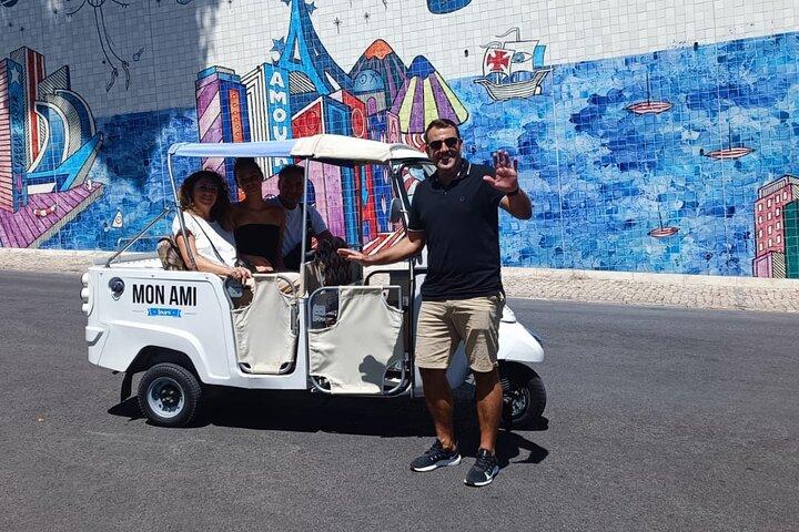 Mon Ami Vadio - Lisbon Old City Private Tuk Tuk Tour