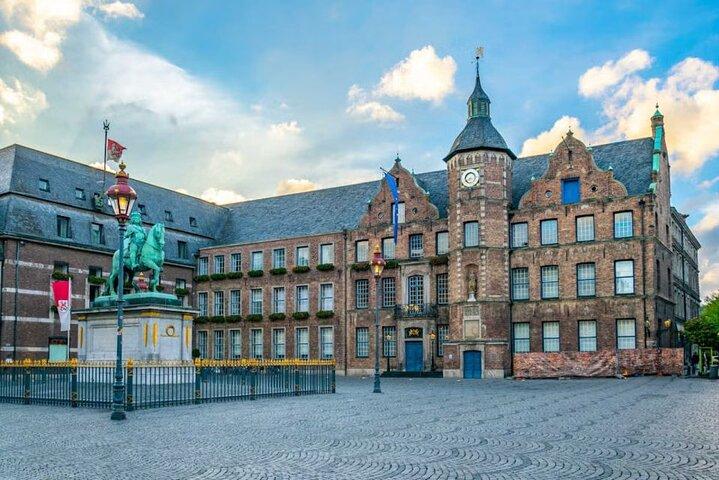 Best of Düsseldorf: Guided Tour of the Historic City Center