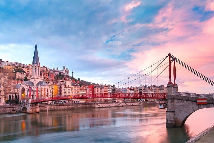 Lyon Saint Exupéry Airport (LYS) Private Transfer to Lyon City