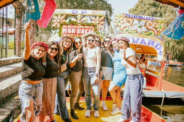 Tequila, Guacamole & Traditions : A Xochimilco Boat Fiesta!