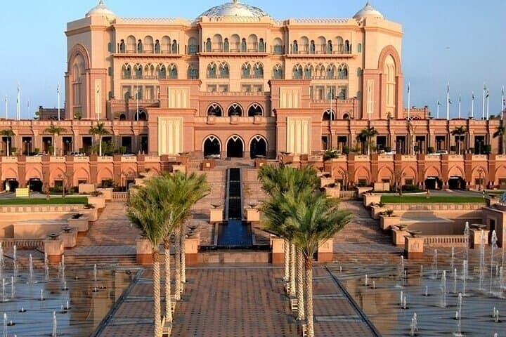 Best Abu Dhabi City Tour on Private basis