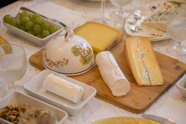 7 French Dishes in Paris with Chef Alex