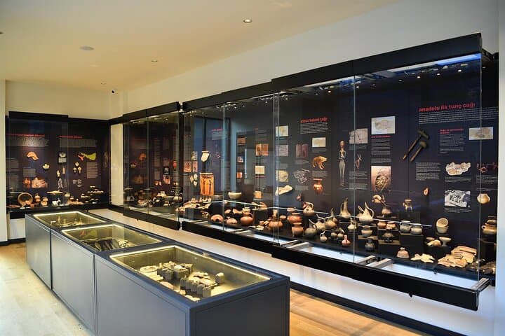 Istanbul Archaeological Tour with Tickets /Guide/Small Group
