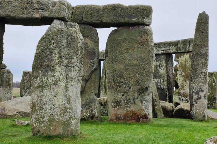 Private Stonehenge, Avebury & Mystical Car Tour + Guide