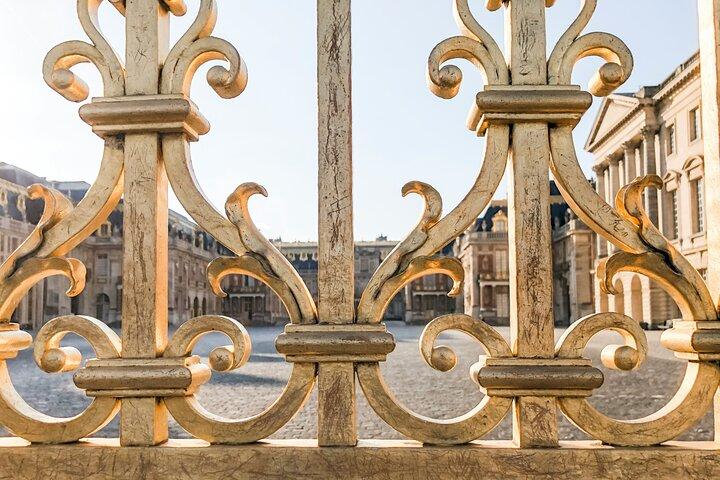Versailles Palace and Gardens Private Experience