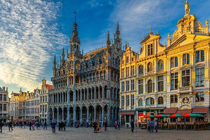3 Days Exploring Brussels with Hotel Stay and All Transfers