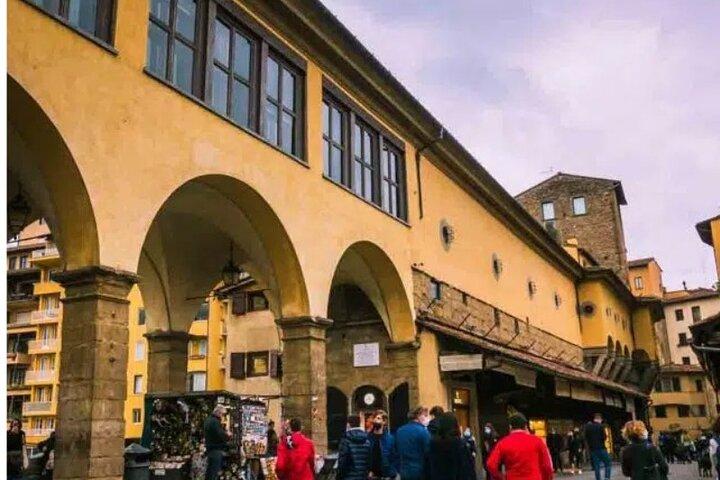 Exclusive Uffizi and Vasari Corridor 3-Hour Tour in Florence