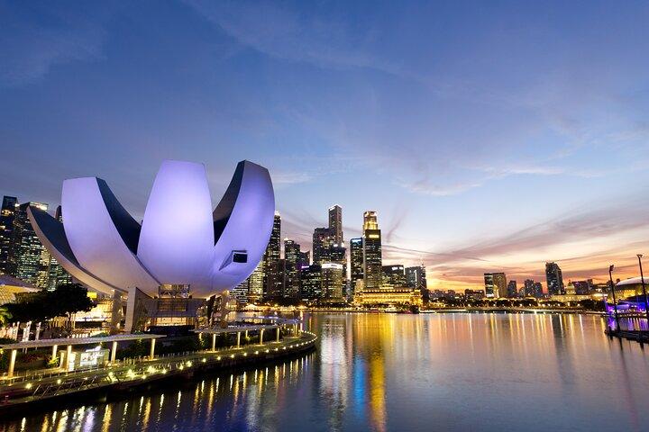 A Self Guided Tropical Sojourn of Singapore Hidden Enclaves