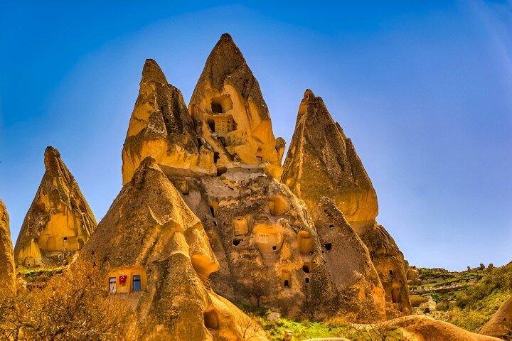 Antalya : 2 Days Cappadocia Tour w/ Option Cave Hotel Ballon Ride