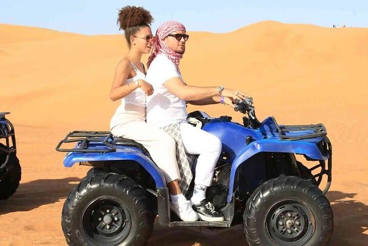 Dubai Red Dunes Dune Buggy Safari with Camel Ride