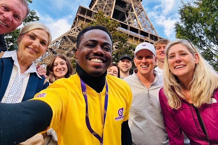 3in1 Notre Dame Tour plus Boat Cruise and Eiffel Tower History