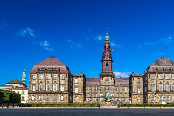Deluxe Tour of Copenhagen from Cruise Port
