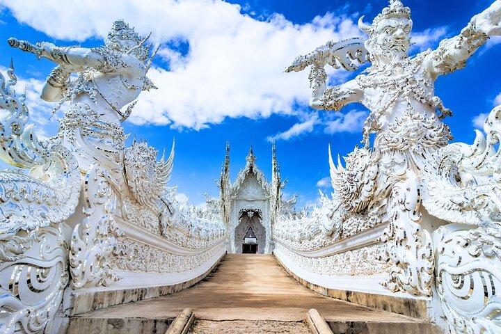 From Chiang Mai: White Temple, Blue Temple, Black House Tour