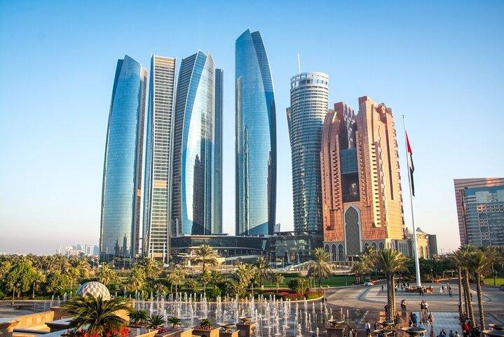 Abu Dhabi Full-Day Sightseeing Tour from Dubai