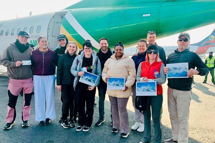 Kathmandu: Everest Flight by Plane or Helicopter Landing Tour