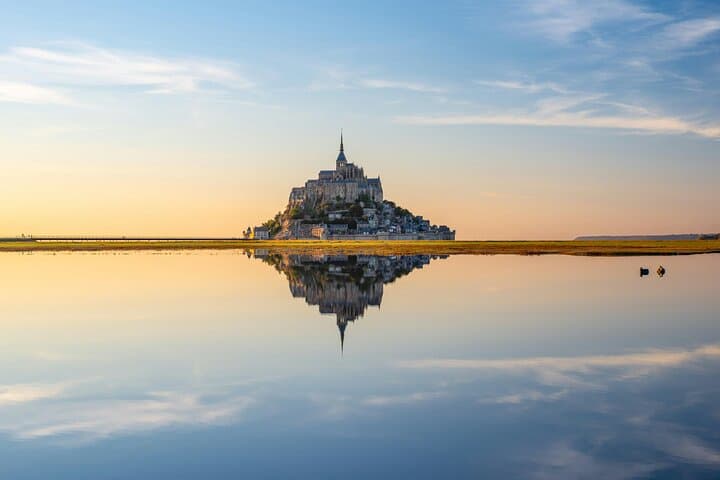 Mont Saint Michel Guided Day Trips From Paris with Transport