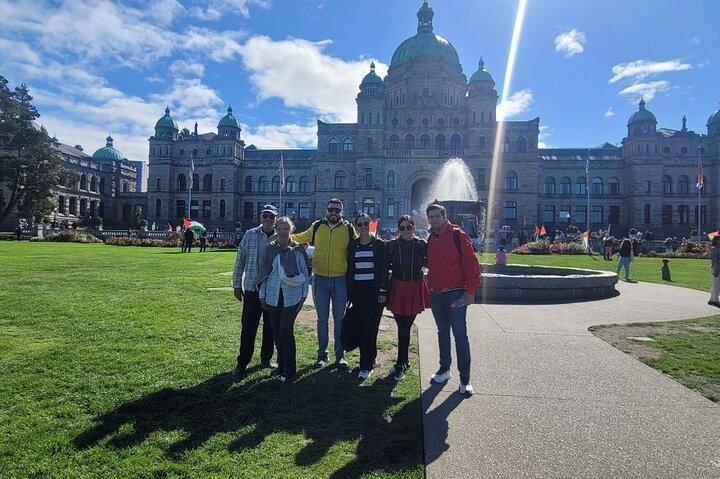 Private | Victoria City Highlights Walking Tour