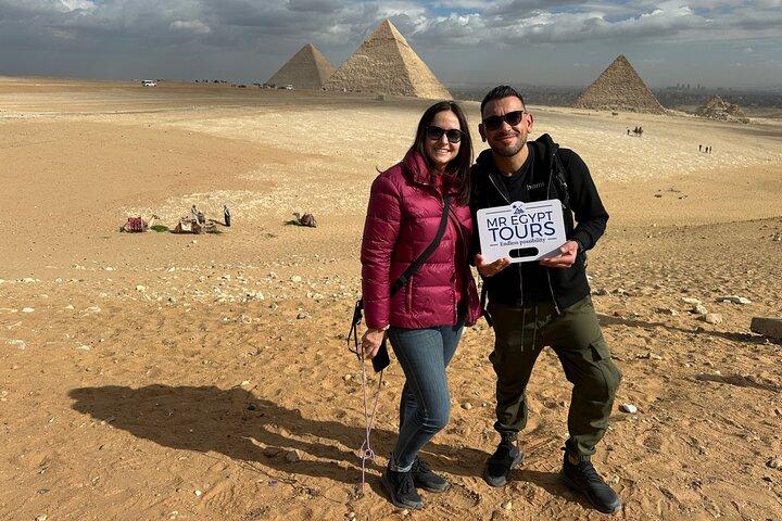 Ultimate Cairo Tour: Pyramids & Egyptian Museum
