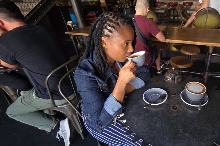 Cape Town Explorer's Delight: Culinary Walking Tour & Culture