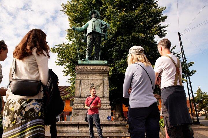 Danish Hygge and Culture Walking Tour in Copenhagen Old Town