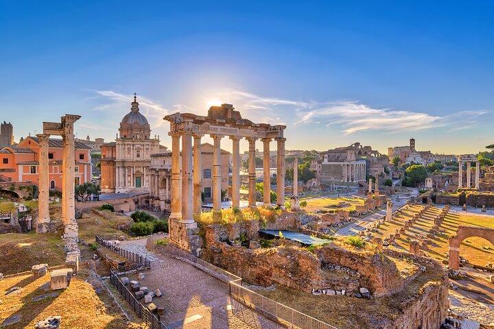Disembark and Discover: from Civitavecchia to Rome with Open Bus