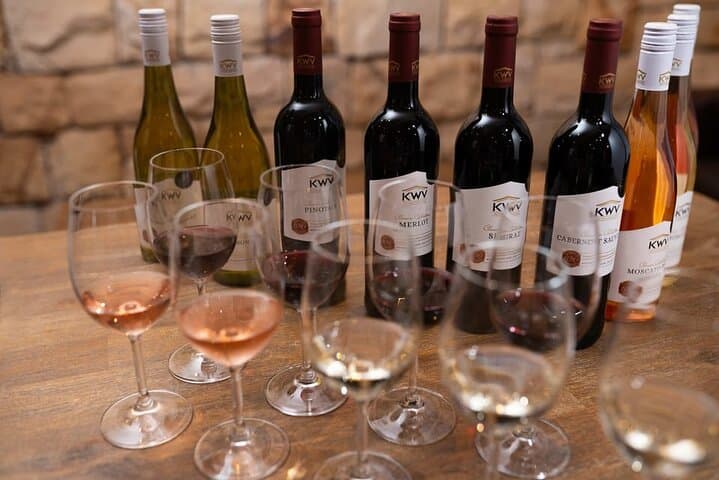 Full Day Winelands Tour With Wine Tasting from Cape Town