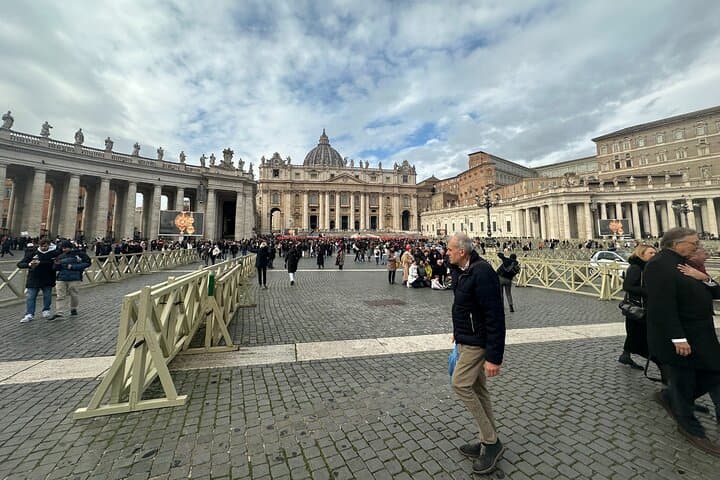Fast Track Entry Ticket To The Vatican Museum and Sistine Chapel