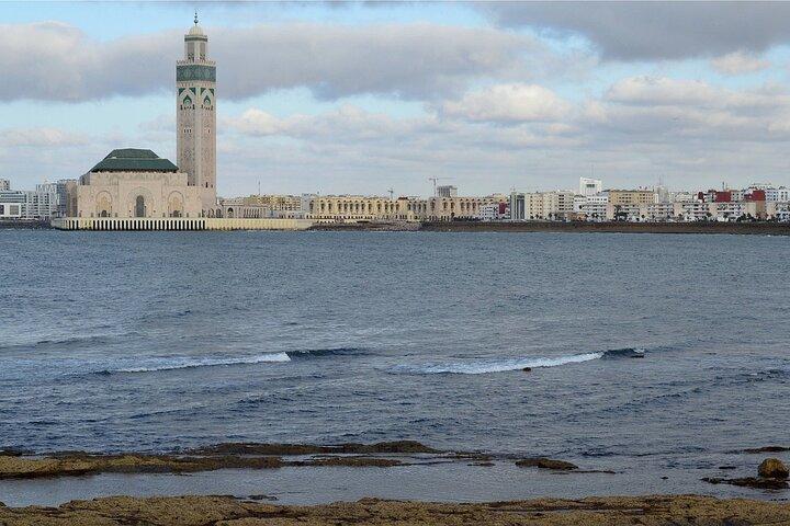 Casablanca Grand Tour: Mosque, Medina & Corniche