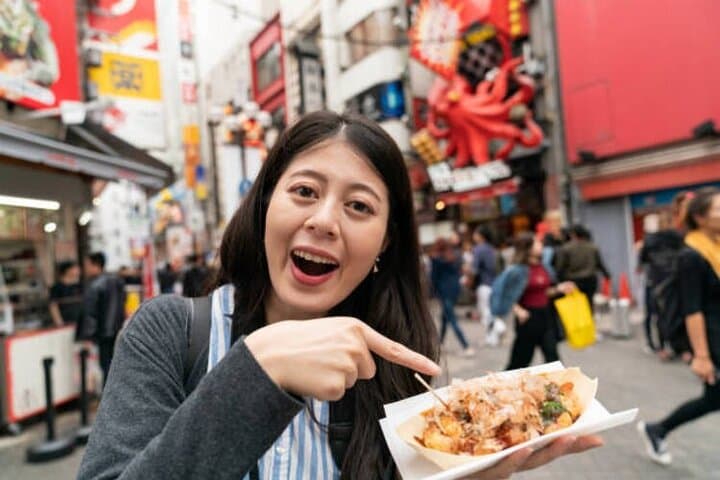 Tsukiji Bites Tokyo Fish Market Walking Food Tour By Local Guide