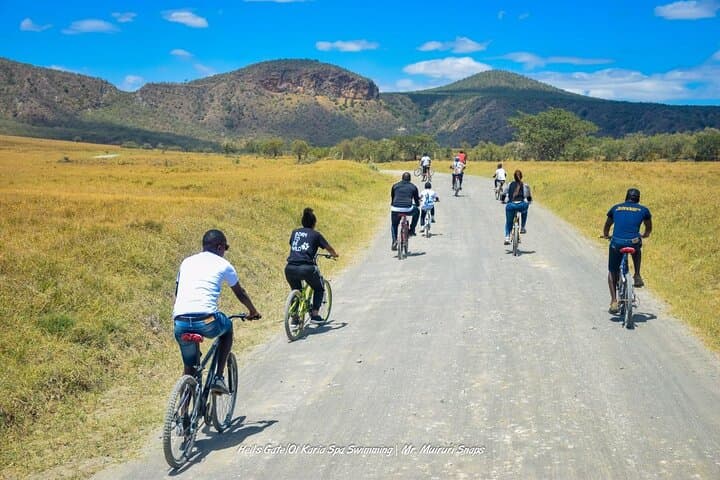 Day Tour to Hell's Gate and Lake Naivasha from Nairobi