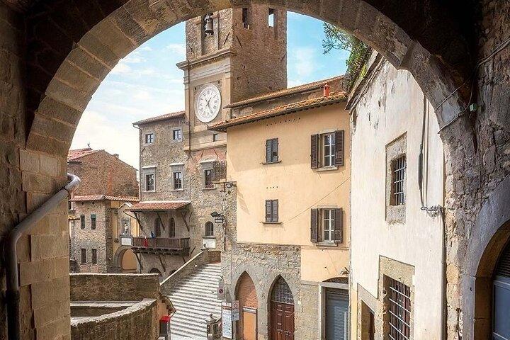 Small-Group Arezzo and Cortona Day Trip from Siena