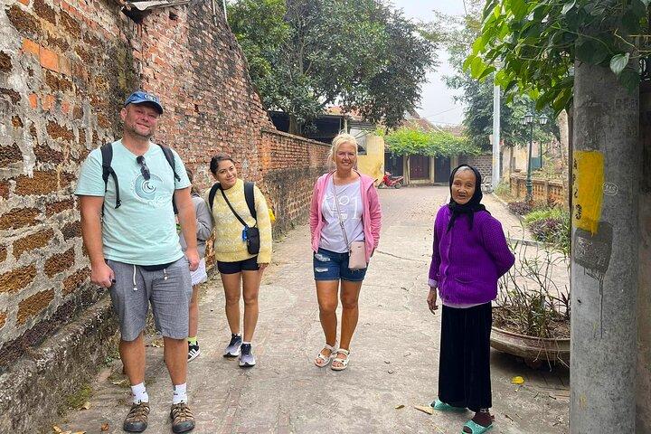 Hanoi: Duong Lam Ancient Village with Jeep, History & Daily Life