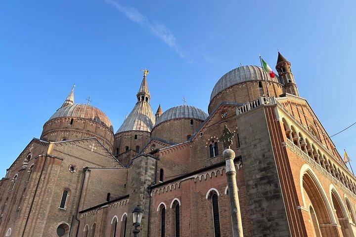 Audio Guided Tour of Veneto : Verona, Vicenza, Padua and Venice