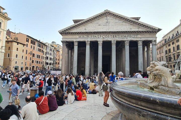 Pantheon Fast-Track-Entry Tickets with Audio guide