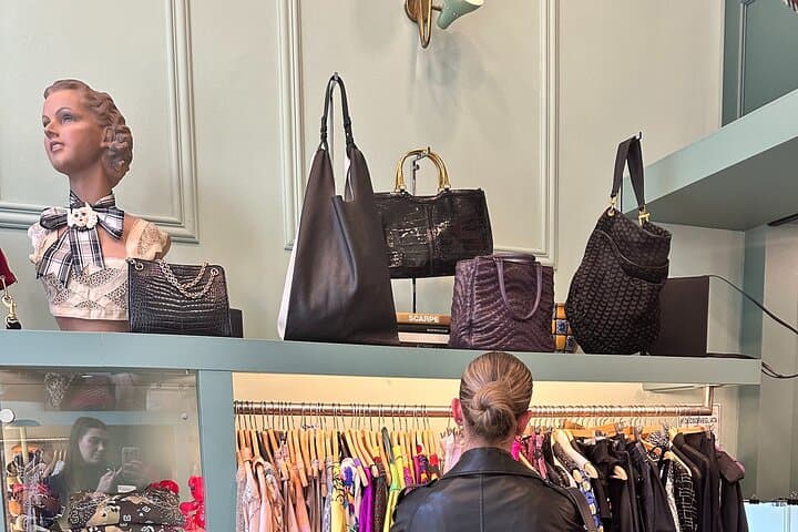 Vintage Shopping in Milan
