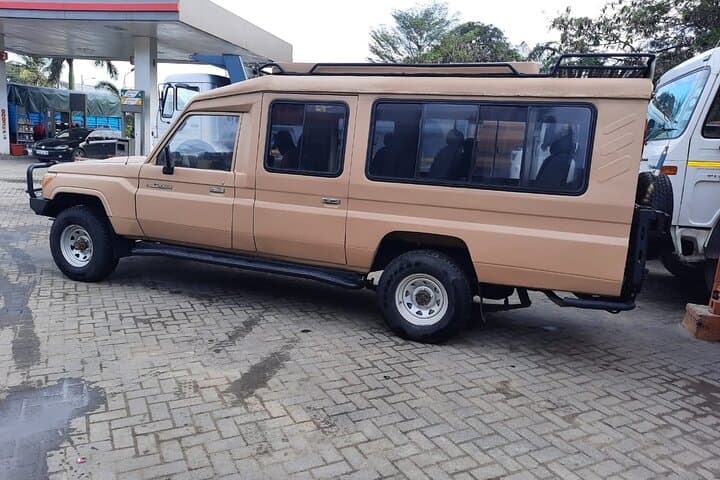 4 Days Lake Naivasha and Masai Mara Game Private Safari