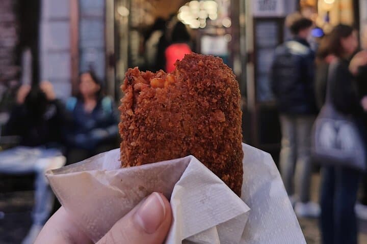 Rome Food Tour & Wine: Trastevere & Campo de' Fiori Like a Local