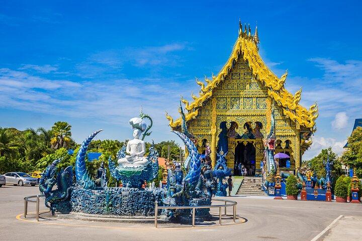 Full Day Chiang Rai 3 Temples White, Blue,Big Bhudha Temples