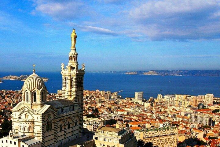 Deluxe Cruise Friendly Marseille Tour including Aix-en-Provence
