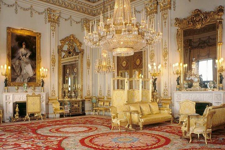 Buckingham Palace & Crown Jewels of London Tour with River Cruise