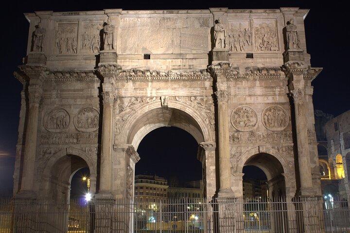 Night at the Colosseum Guided Tour of Ancient Rome