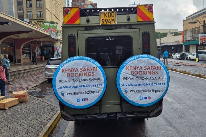 4 Days budget-group joining Masai Mara and Lake Nakuru safari