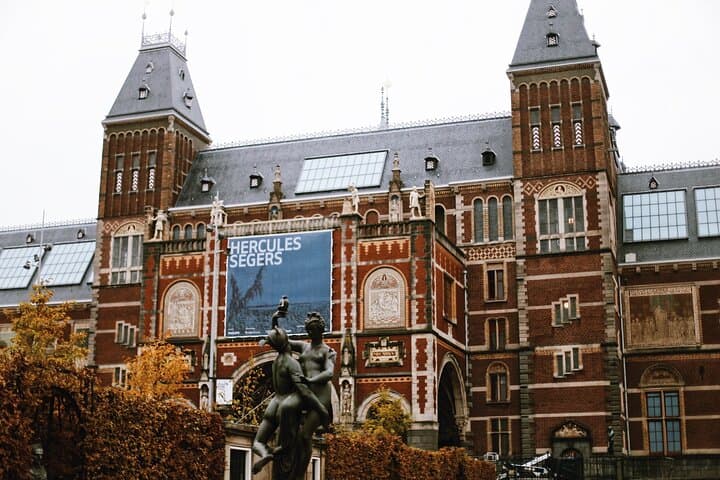 Private Family Tour at the Rijksmuseum for Kids and Teens
