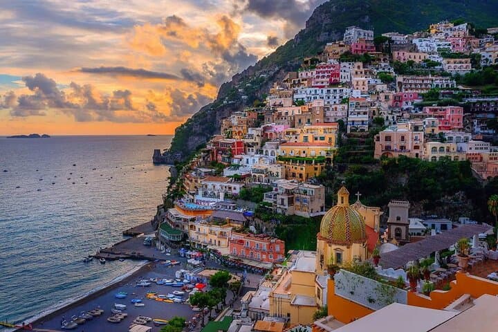 Sorrento Positano Pompeii Drive from Naples